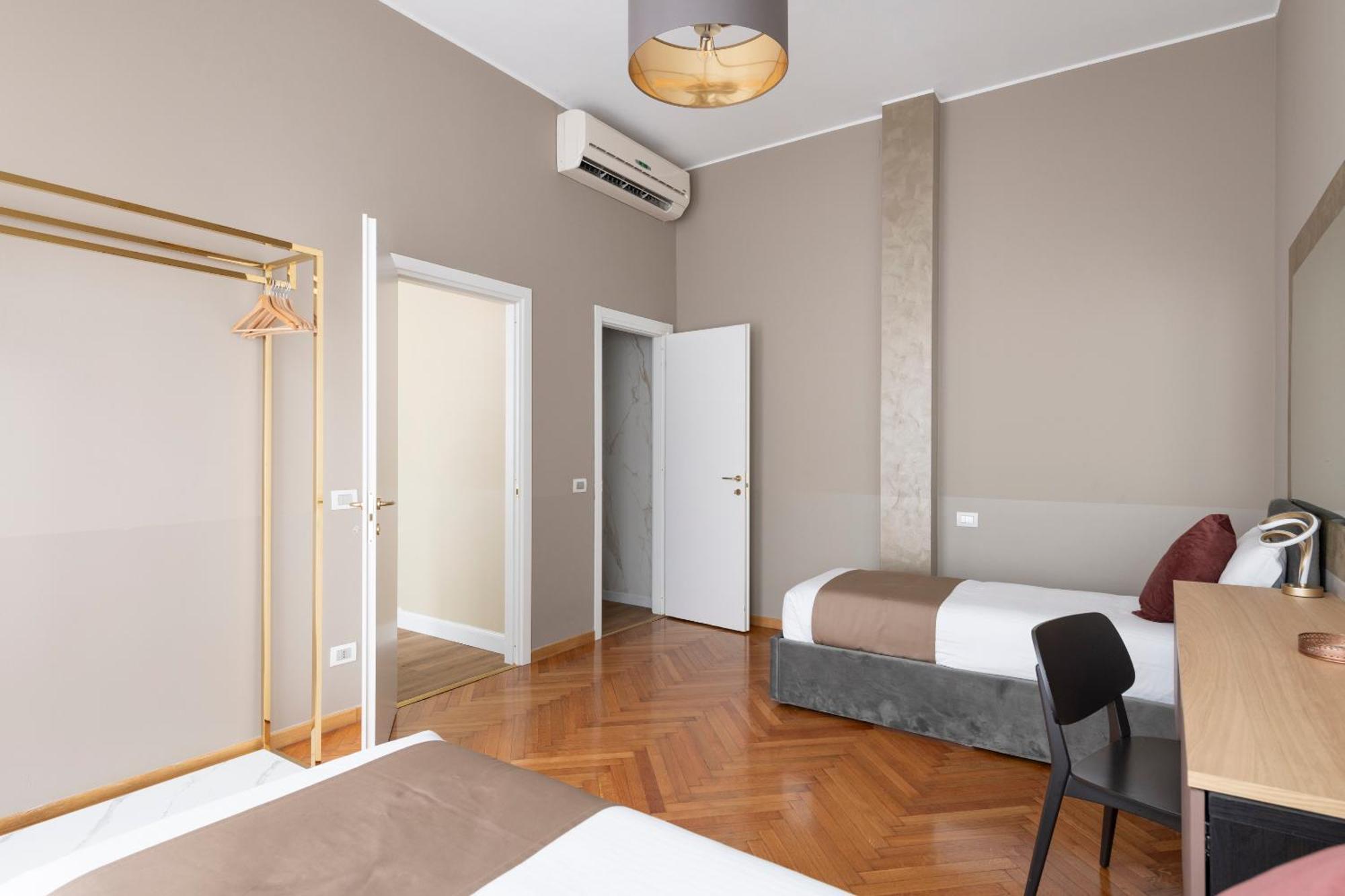 Heart Milan Apartments Duomo Missori ภายนอก รูปภาพ