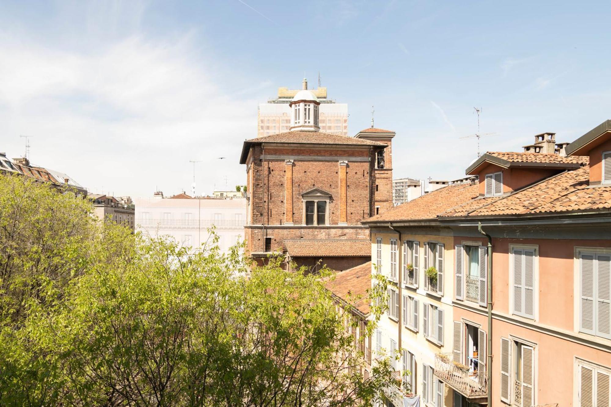 Heart Milan Apartments Duomo Missori ภายนอก รูปภาพ